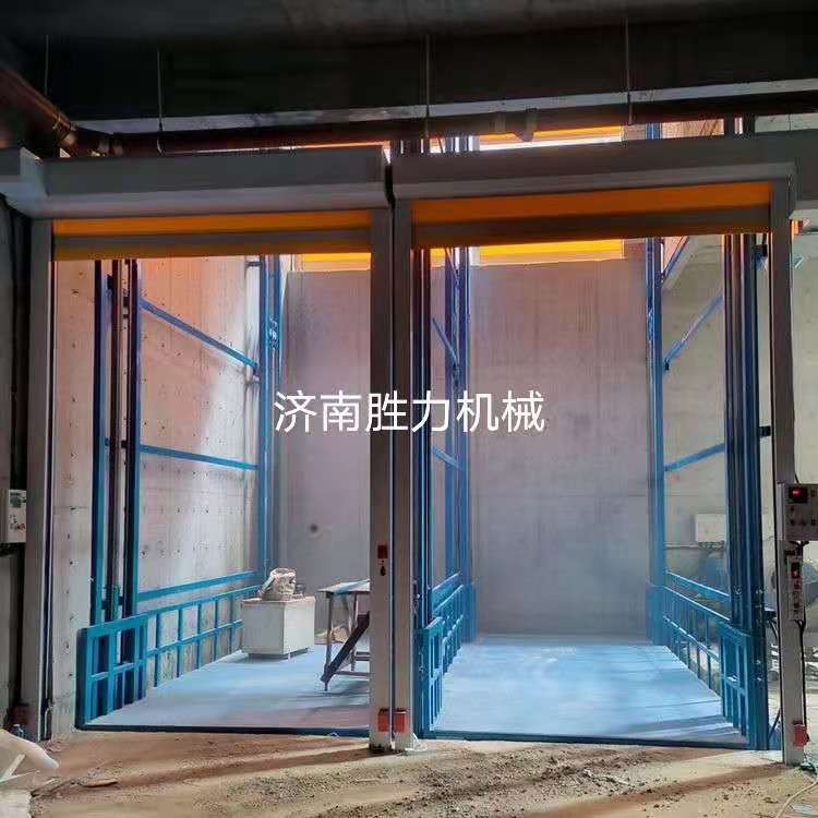 江西宜春万载县汽车城导轨式液压升降货梯